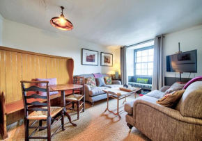 The Rock House - Terrace Apartment - in Heart of the City